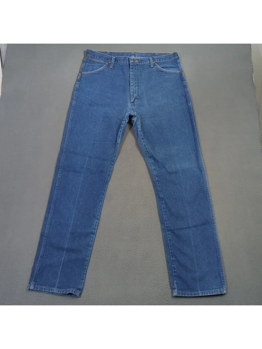 Wrangler VTG Jeans Men's 38x34 Fits 35x32 Blue 13MWZ Cowboy Cut Western USA Made